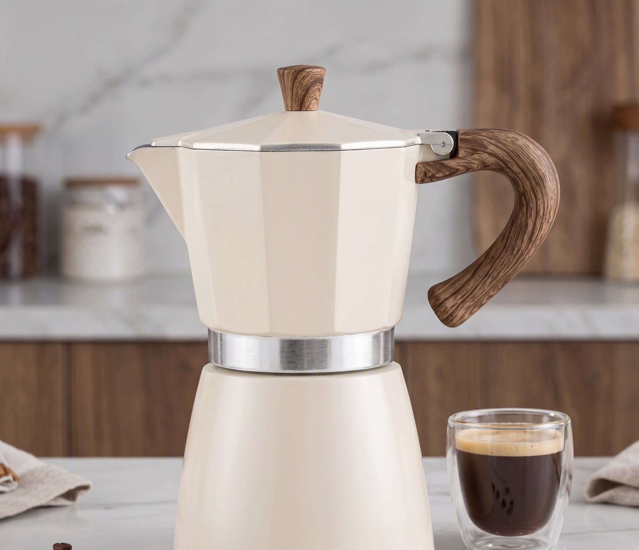 Moka Pot (6 Cup) — Beyaz