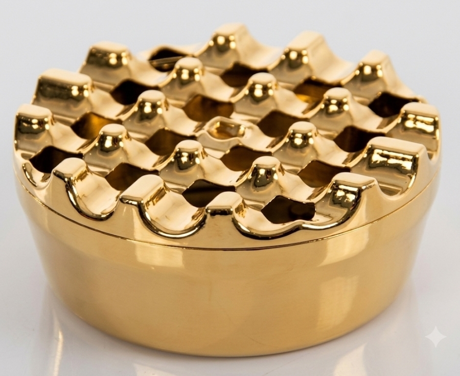 Petek Küllük — Gold